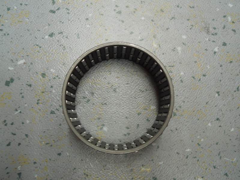 Four-speed tooth needle roller bearing