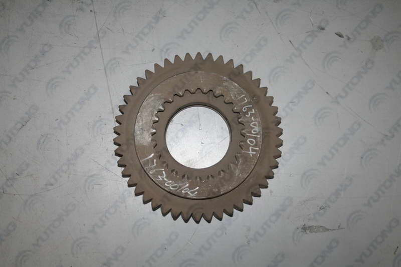 Two-axis reverse gear