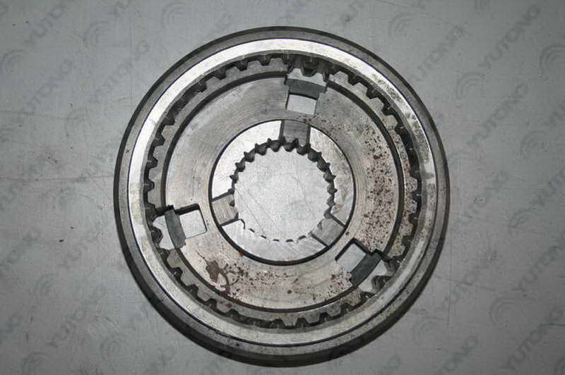 Six-speed synchronizer