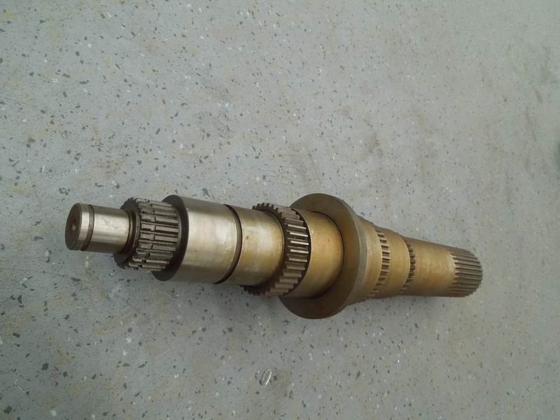 Two-axis; fitted with shaft end bolt M12