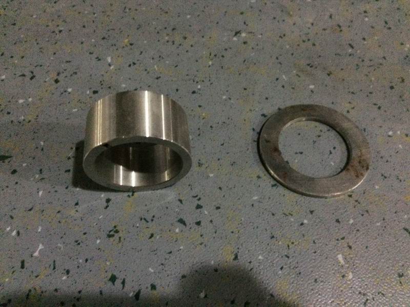 Трехступенчатая втулка-1