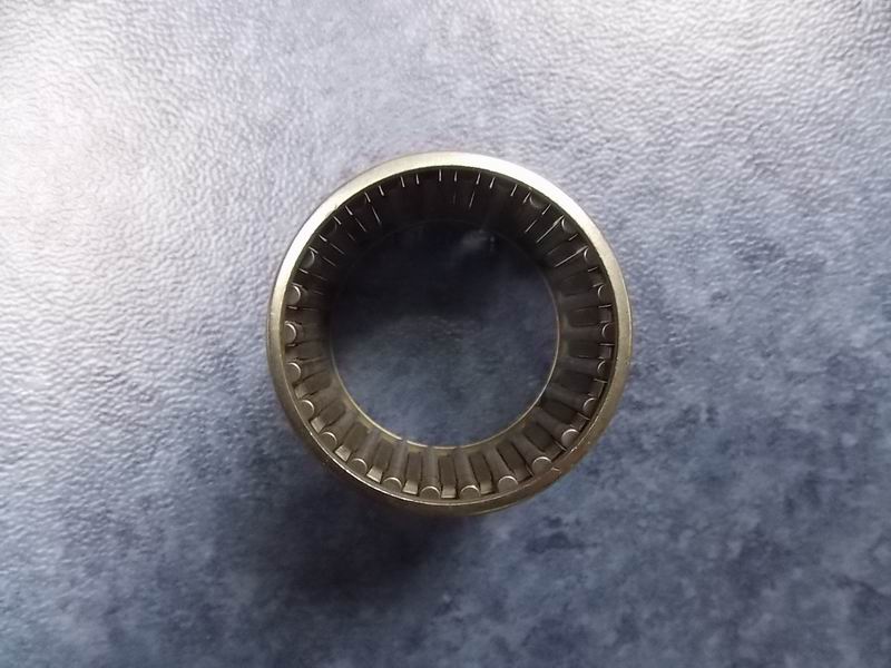 Needle roller bearing K404634