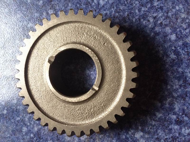 Two-axis second gear teeth