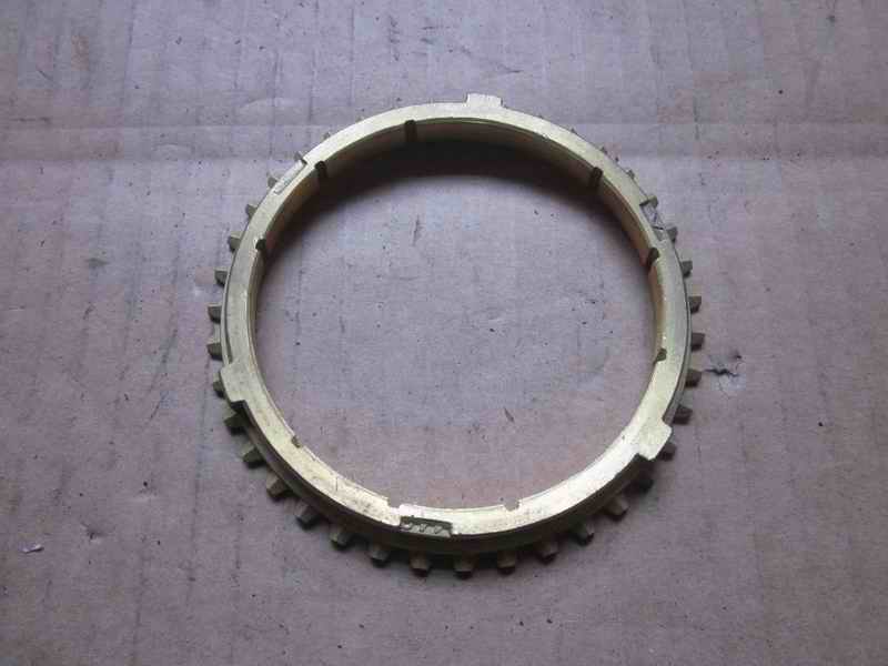 Four or five-speed synchronization ring-1