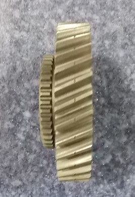 Двухосные зубья второй шестерни