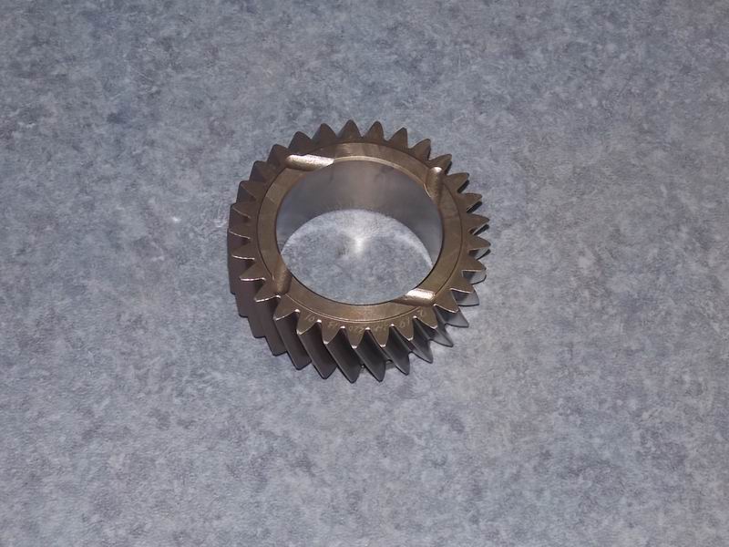 Двухосная шестиступенчатая коробка передач-1