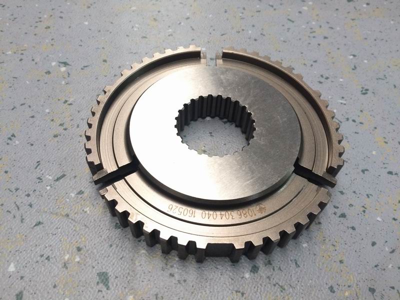 Five and six-speed synchronous gear