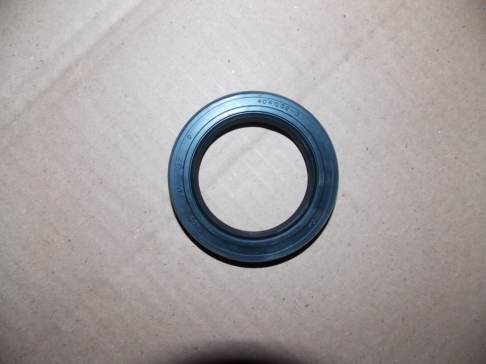 Двухосный сальник-1