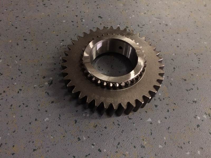 Two-axis reverse gear