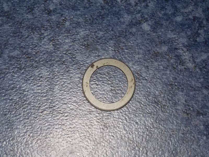 Two-axle five-speed gear thrust washer