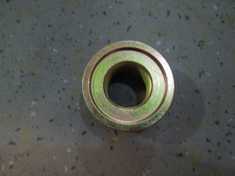 Output flange lock nut