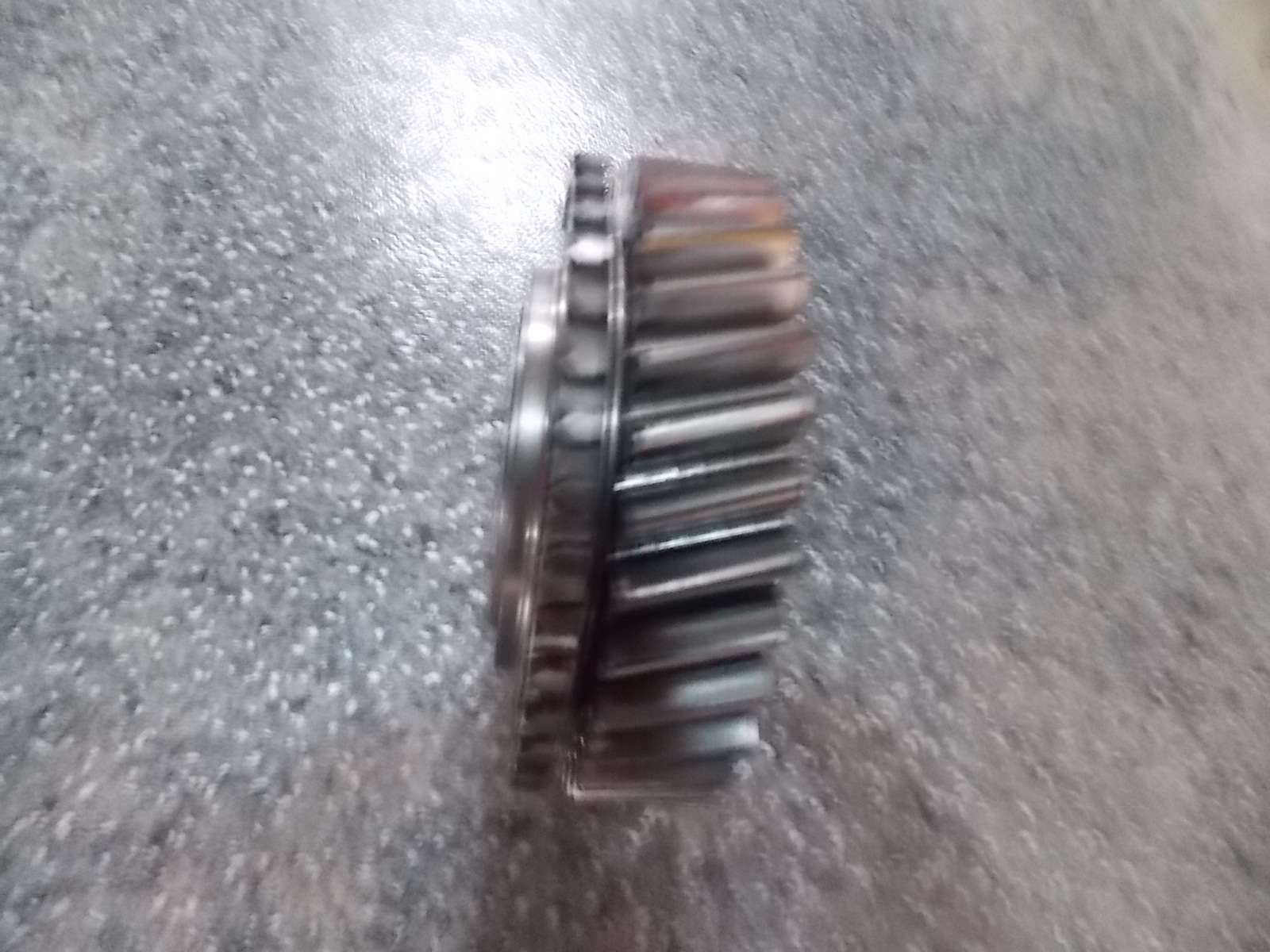 Second-axis and third-speed gears-2