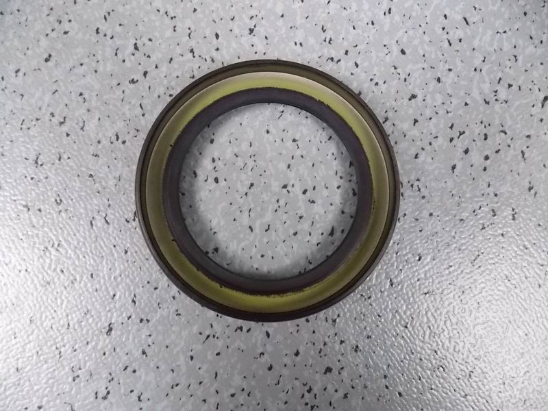 Transmission oil seal