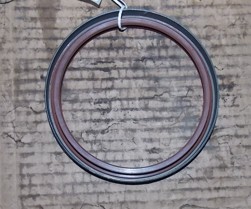 Двухосный внутренний сальник; 110 * 130 * 10