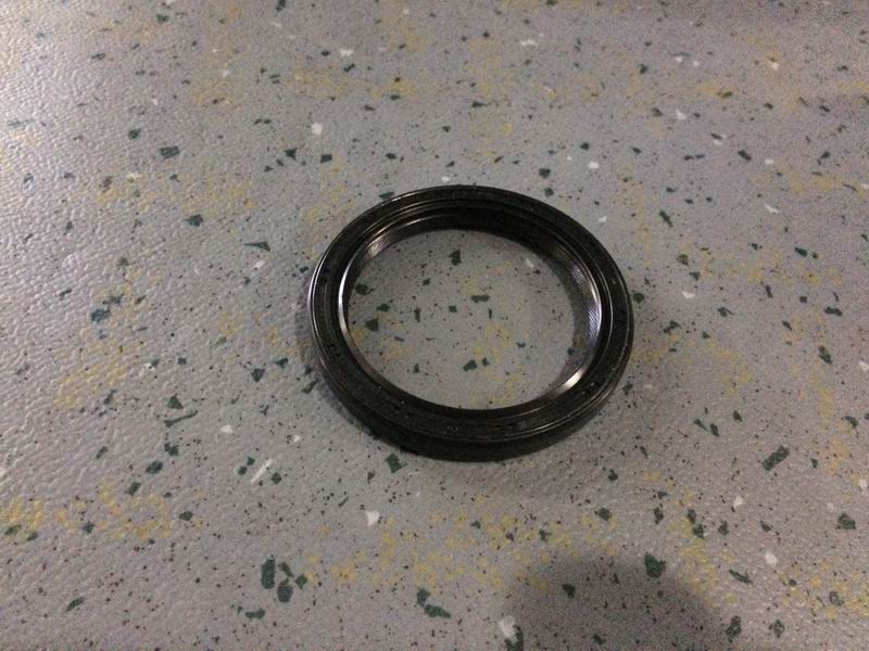 Two-axis oil seal