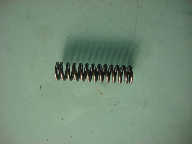 Нажимная пружина