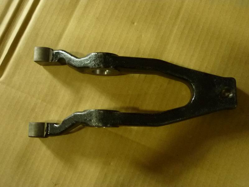 Вилка отключения сцепления-2