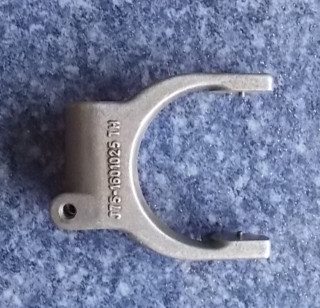 Вилка отключения сцепления со штифтом в сборе