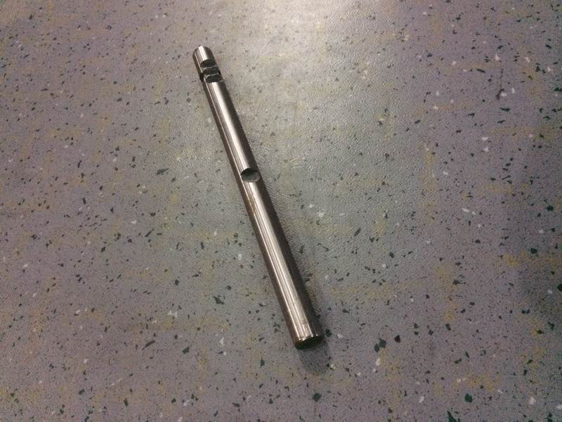 One reverse gear fork shaft-2