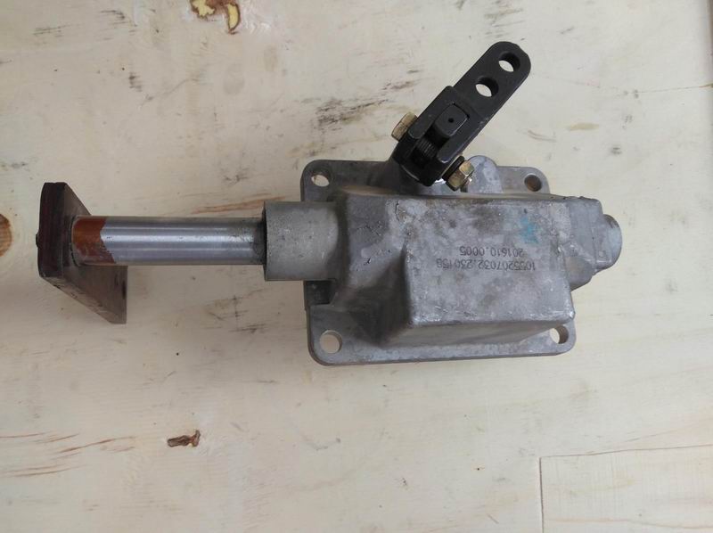 Верхняя крышка коробки передач в сборе