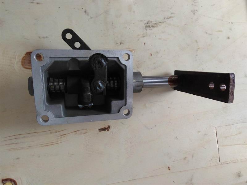 Верхняя крышка коробки передач в сборе-1