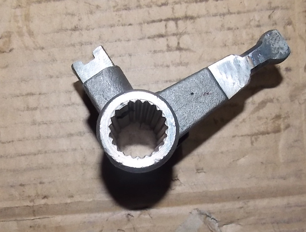 Transmission top cover gear shift lever