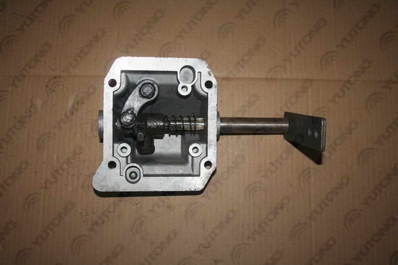 Transmission top cover assembly-1