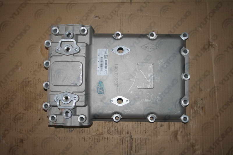 Transmission upper cover