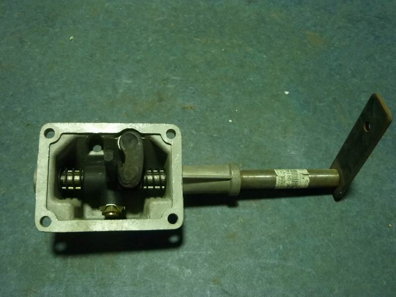 Transmission top cover assembly