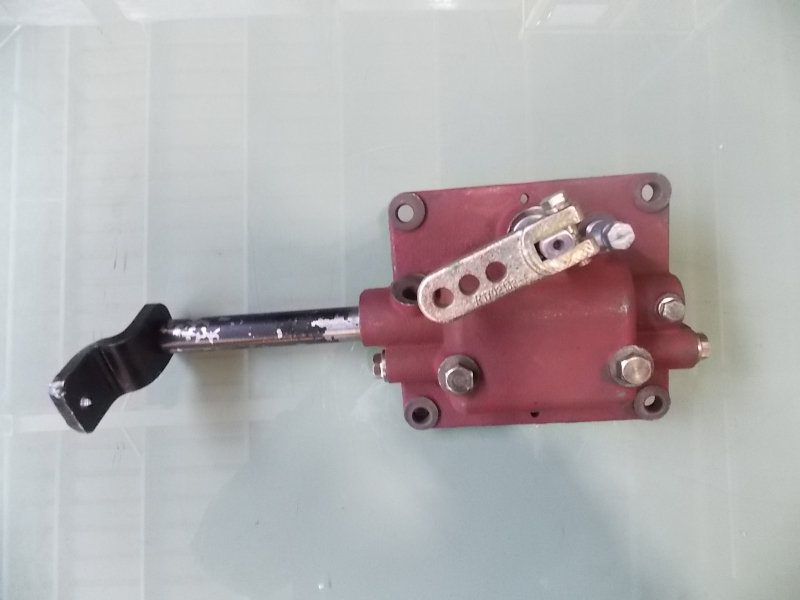 Верхняя крышка коробки передач в сборе