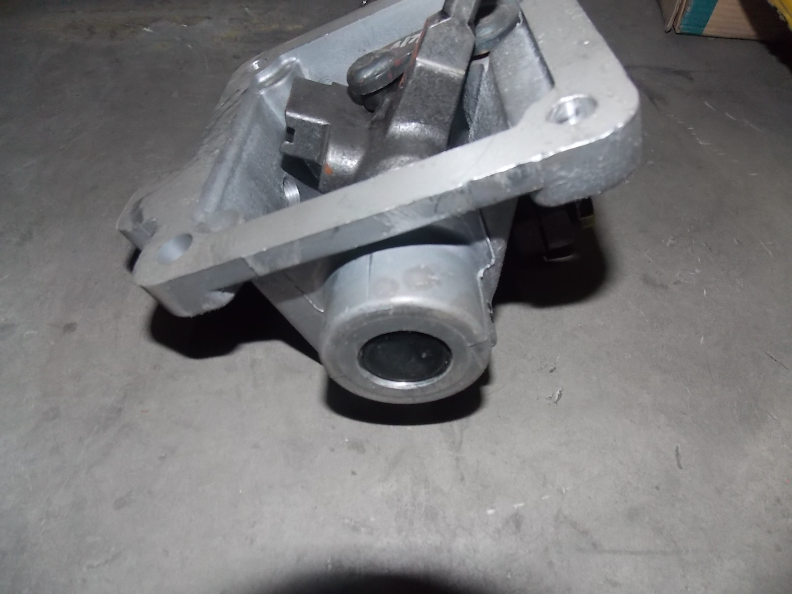 Верхняя крышка коробки передач в сборе