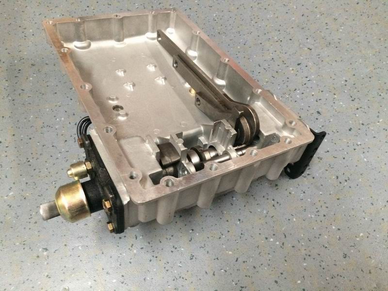 Верхняя крышка коробки передач в сборе