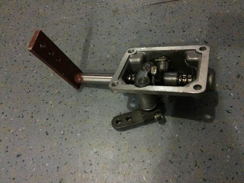 Верхняя крышка коробки передач в сборе