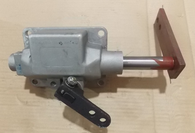 Transmission top cover assembly