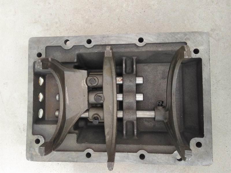 Transmission upper cover assembly-1