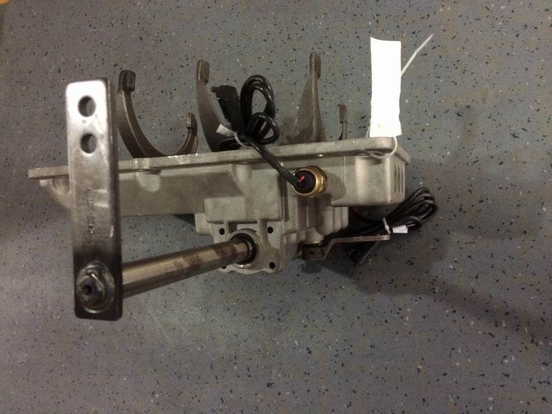 Верхняя крышка коробки передач в сборе