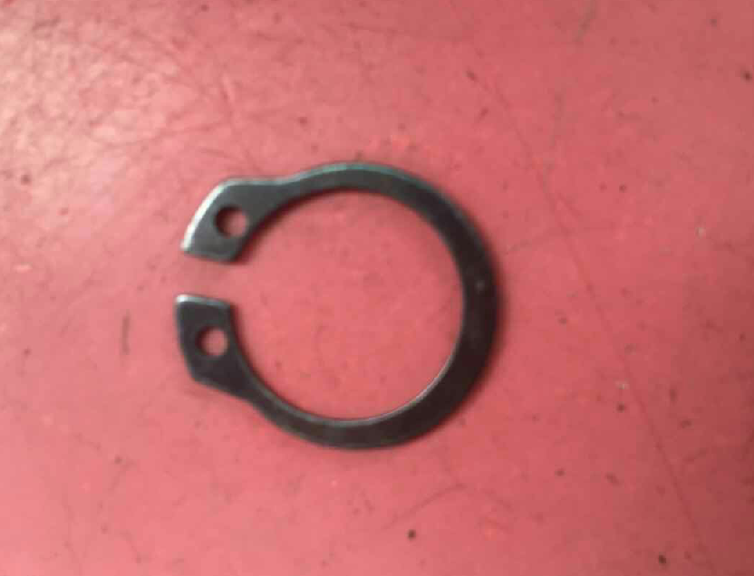 Elastic retaining ring for shaft