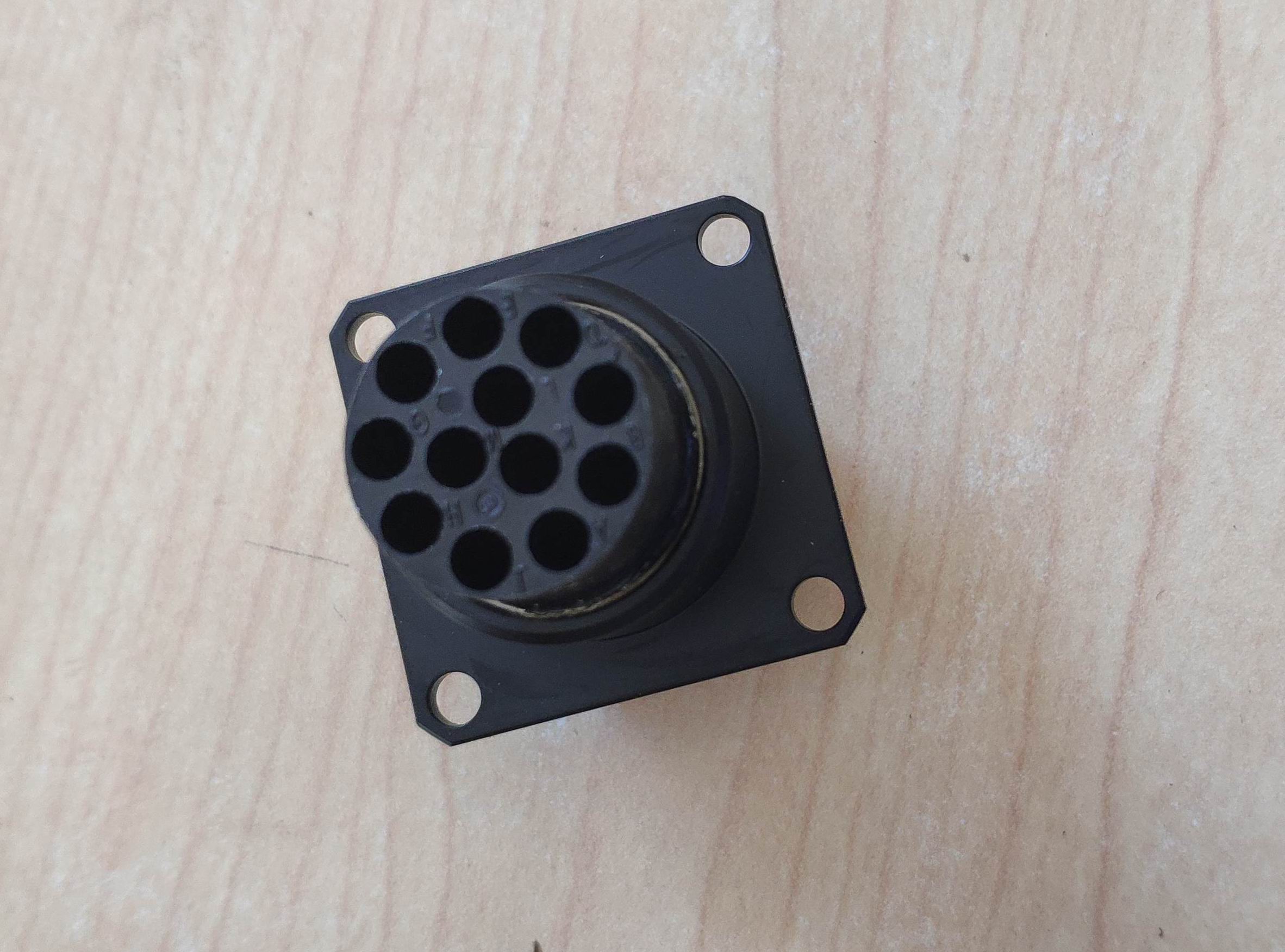 Aviation socket; 12-pin aviation head; deleted same as 2103-00760-1