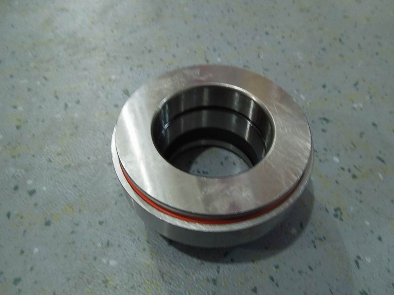 Separated bearing; inner diameter 102 outer diameter 57.3 thick 56