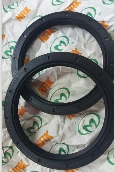 Каркасный сальник; большой