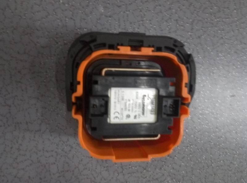 Maintenance switch upper cover; 630A-1