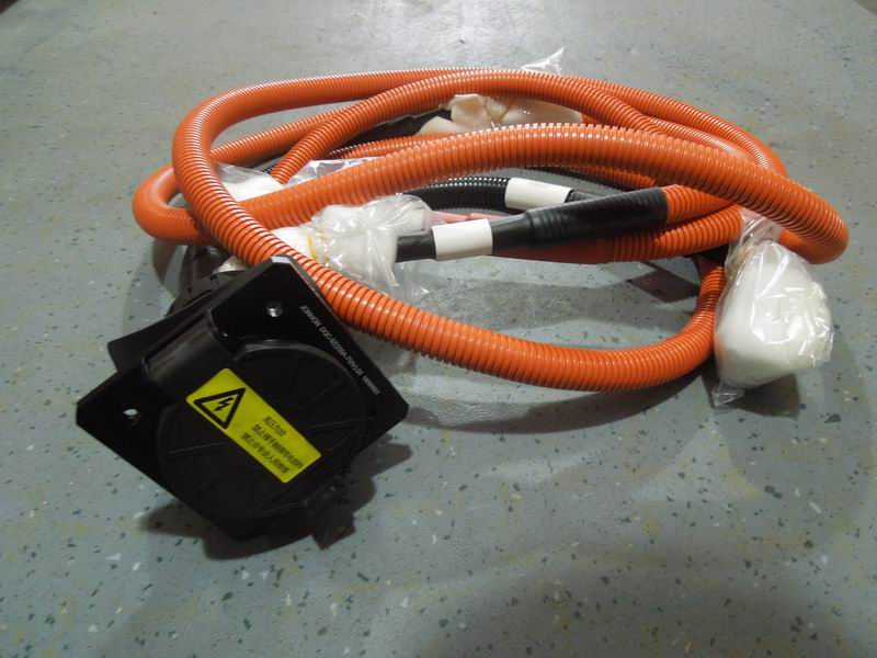 DC charging socket (750V-250A)