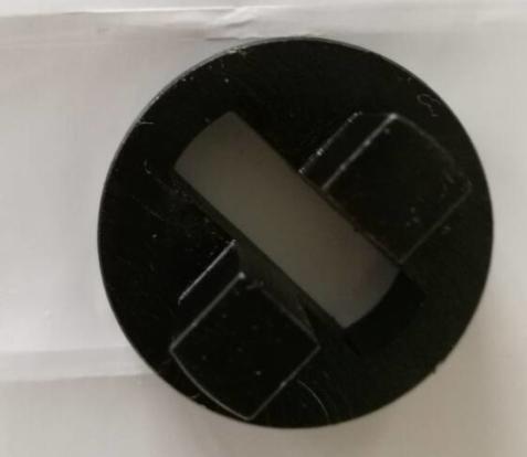 Metal connecting block-1