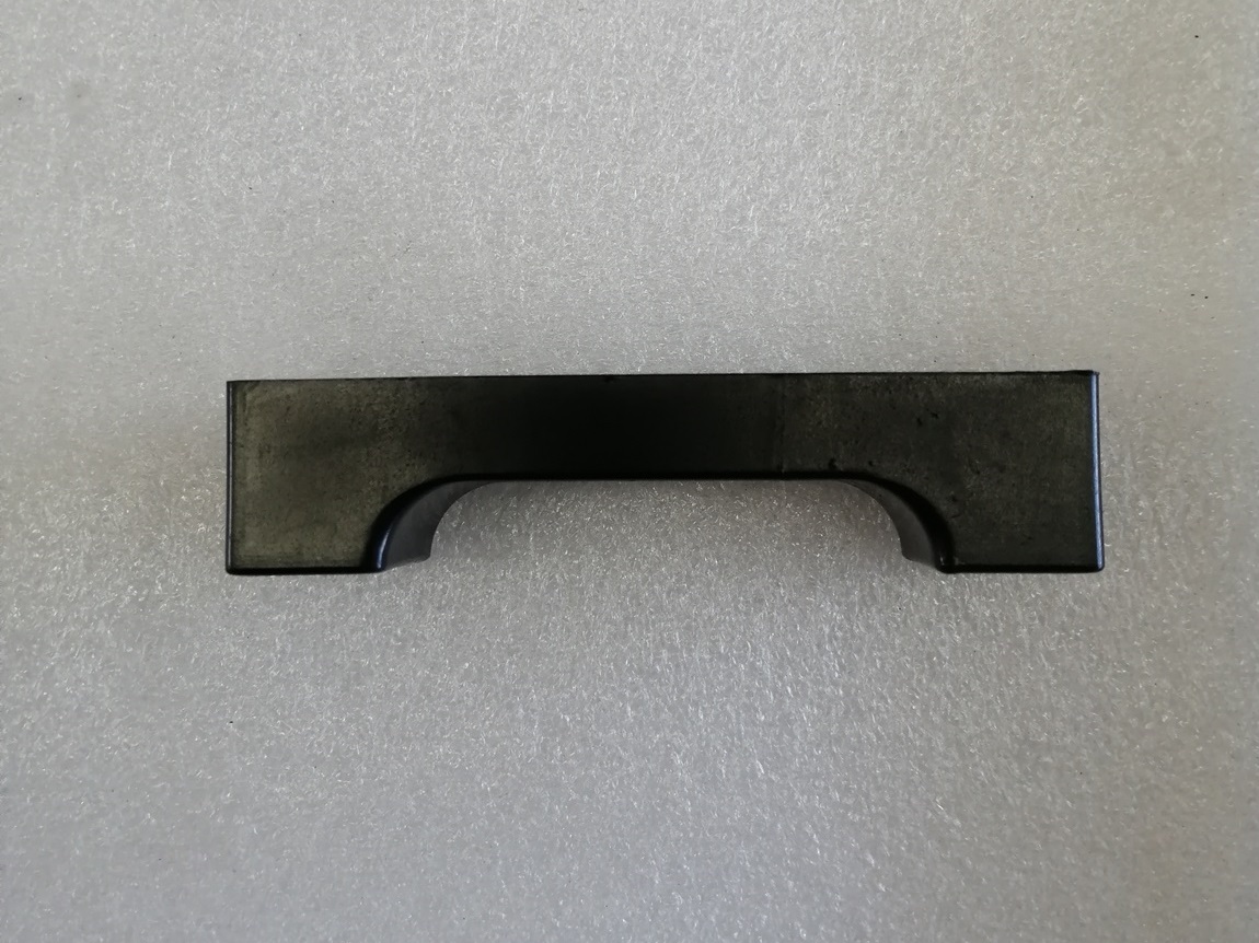 High voltage insulated wire code, hole distance of 86, groove depth of 11, 2-3-2