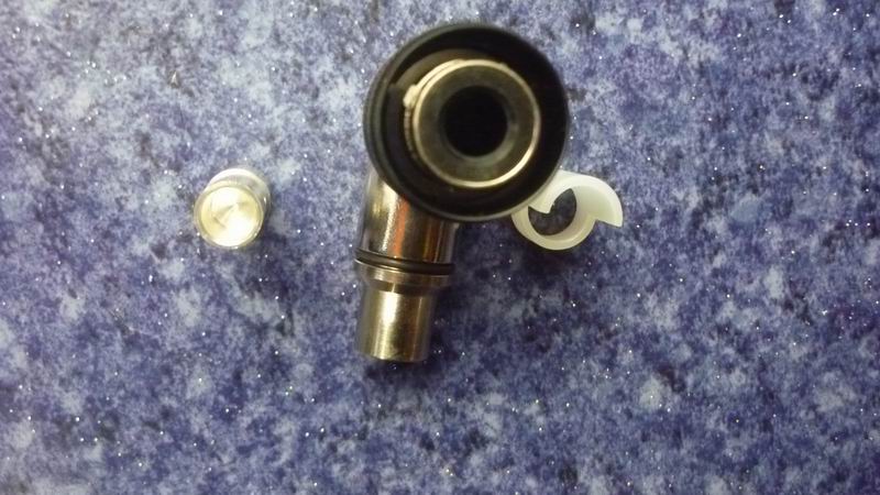 AVIC Optical Connector Plug (Black, 16 square elbow)