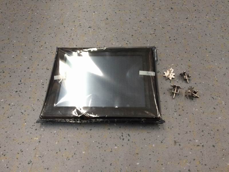 Charging touch screen; DMT10768T097-18WT; Calibration required