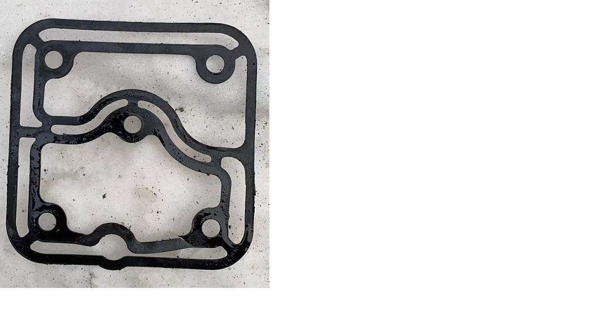 Air compressor cylinder head pad