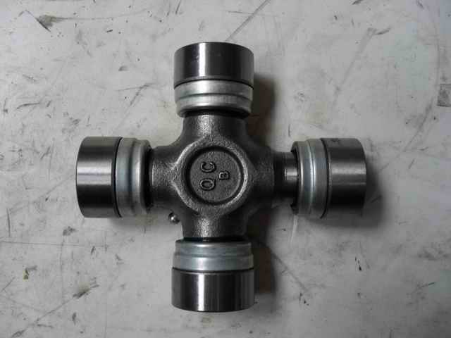 Drive shaft cross shaft