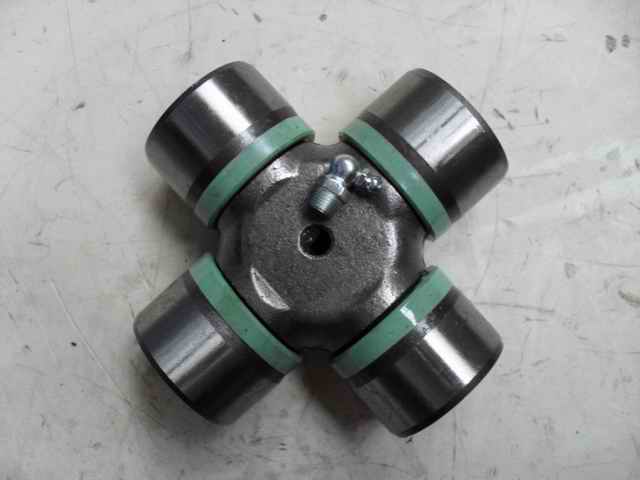 Drive shaft cross shaft