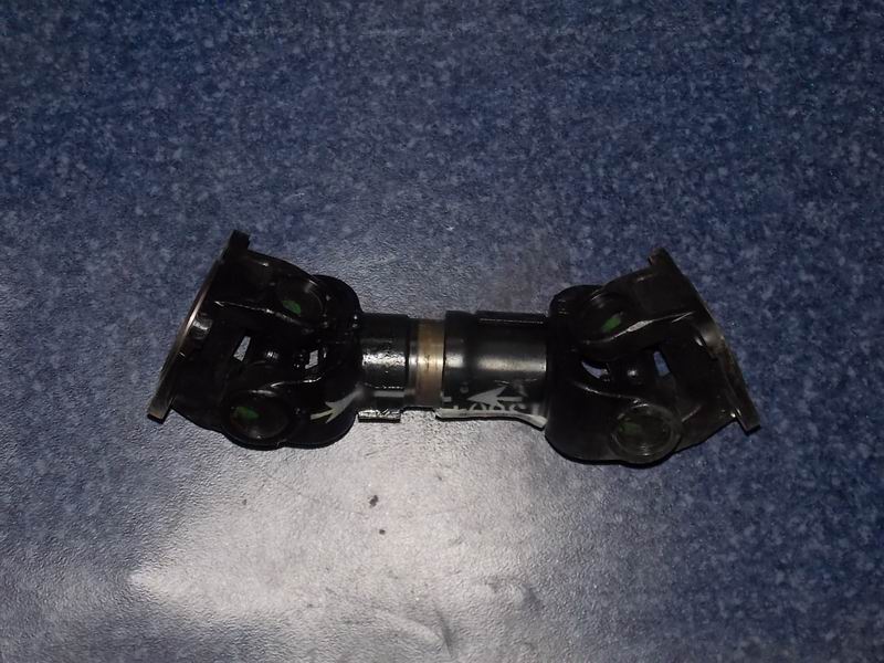 Rear axle drive shaft assembly